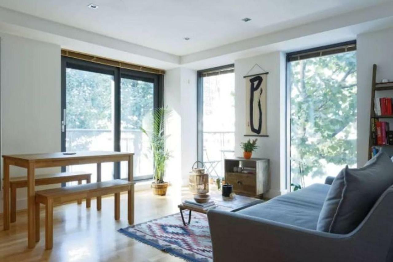 Peaceful Modern 2 Bedroom Flat With Water Views London Eksteriør bilde