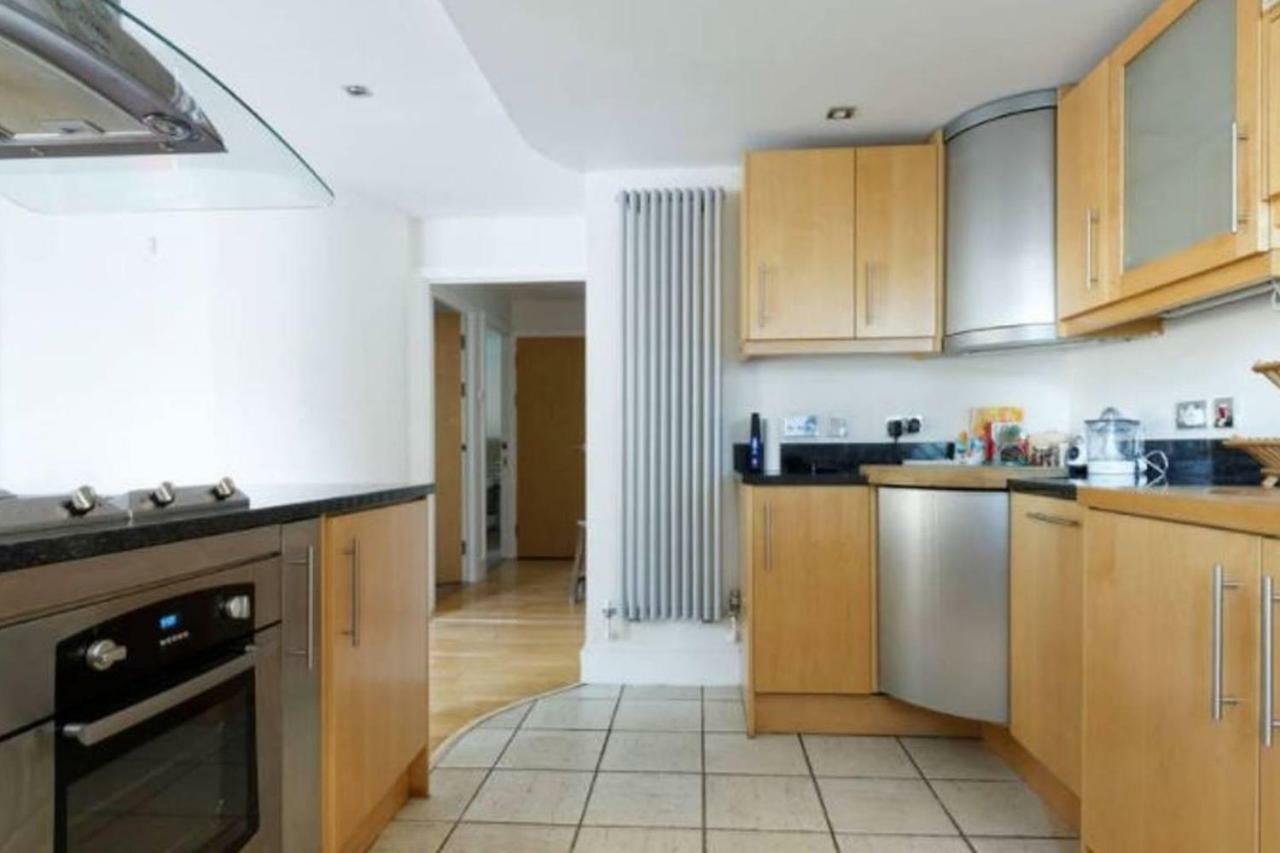 Peaceful Modern 2 Bedroom Flat With Water Views London Eksteriør bilde
