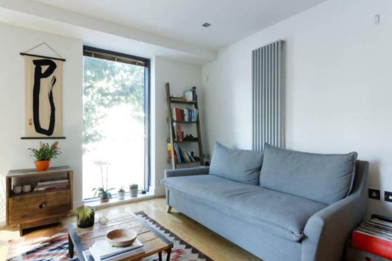 Peaceful Modern 2 Bedroom Flat With Water Views London Eksteriør bilde